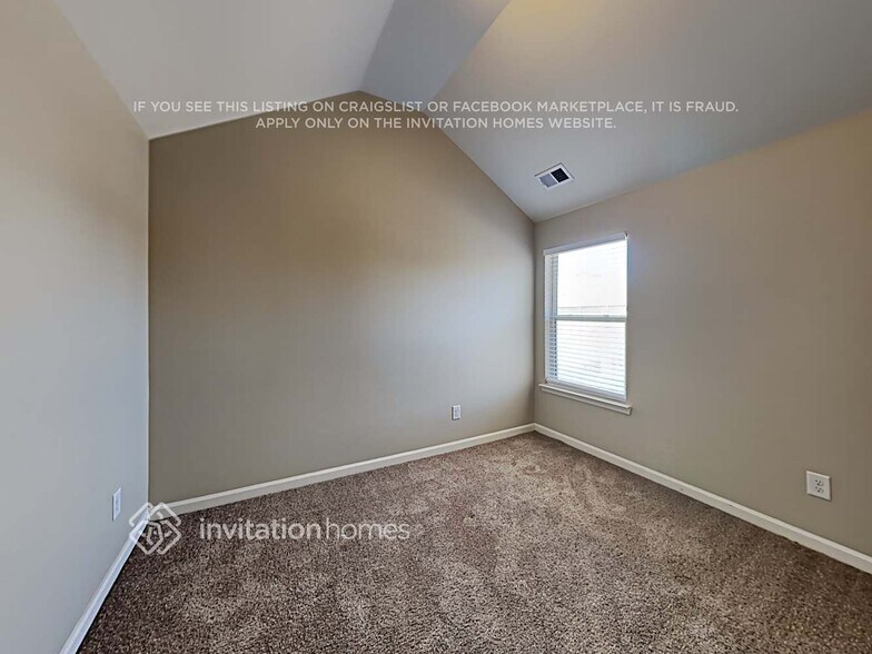 Building Photo - 4640 Baldwin Dr