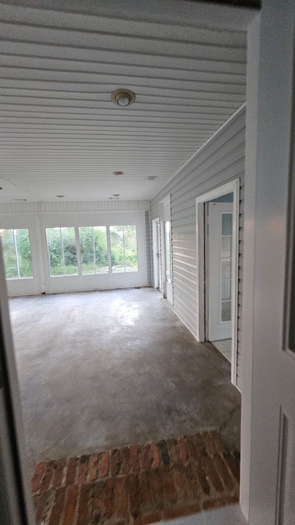 Building Photo - Beautiful 4BR 2BA home in Lakeland, GA