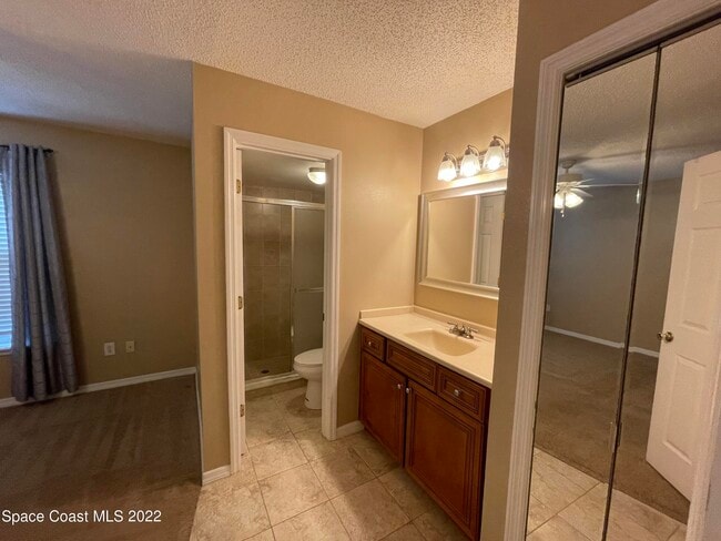 Building Photo - 1425 Malibu Cir NE