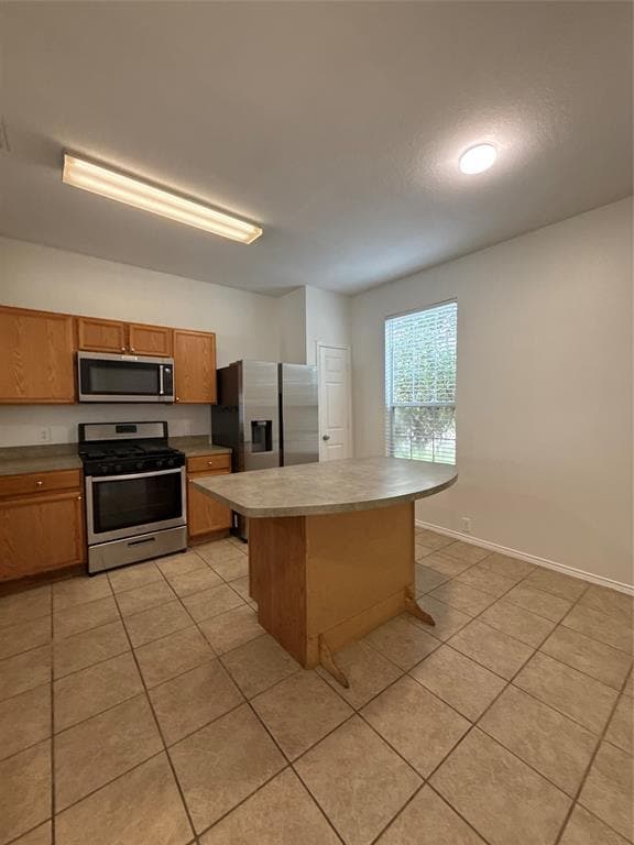 Building Photo - 2243 Walnut Fair Ln