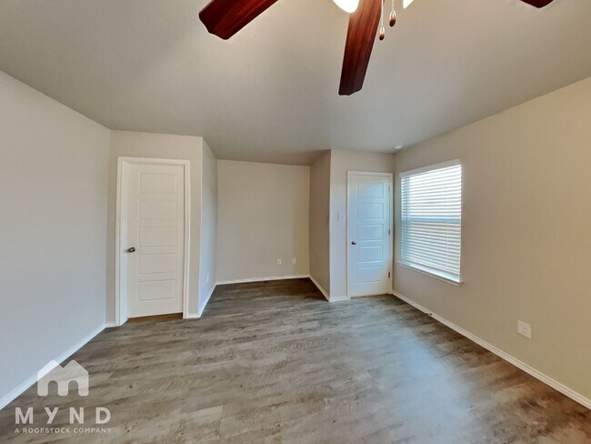 Building Photo - 7415 Twin Pine Ct