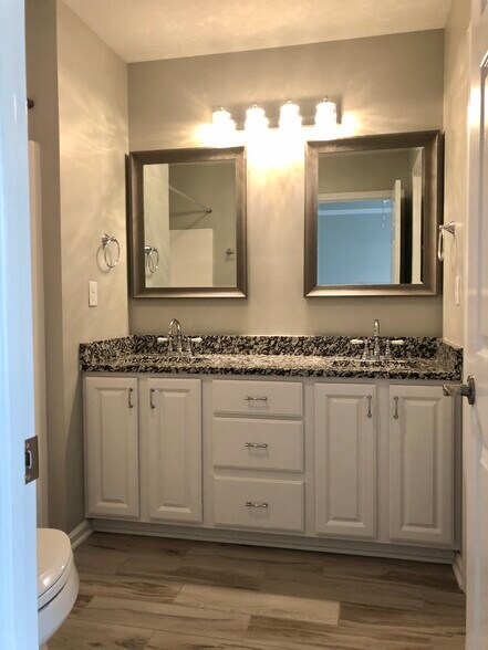 Maser Bathroom - 230 Heritage Ln