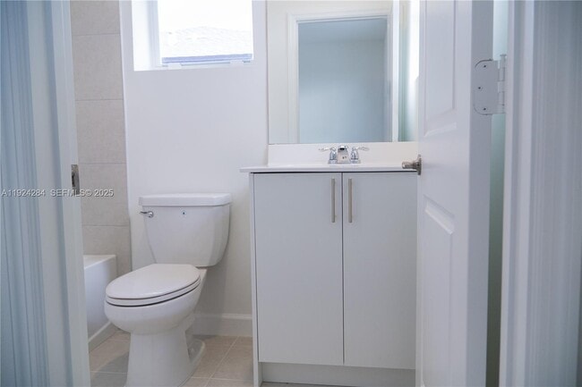 Building Photo - 27651-27155 CT