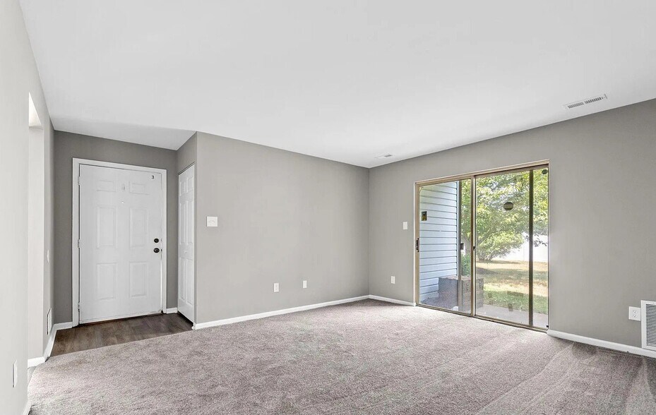 Building Photo - 617 Covington Ct