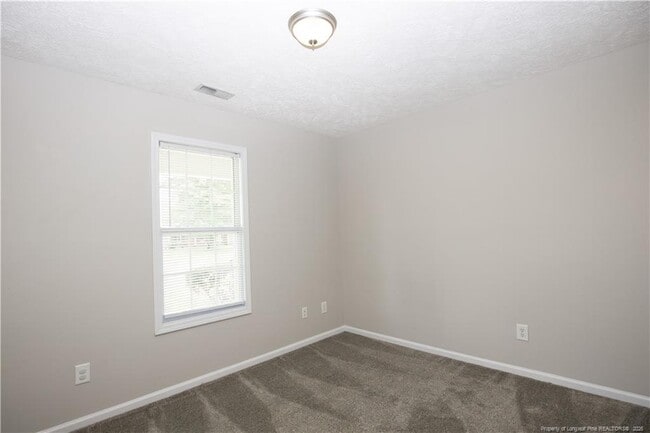 Building Photo - 196 Lochwood Dr