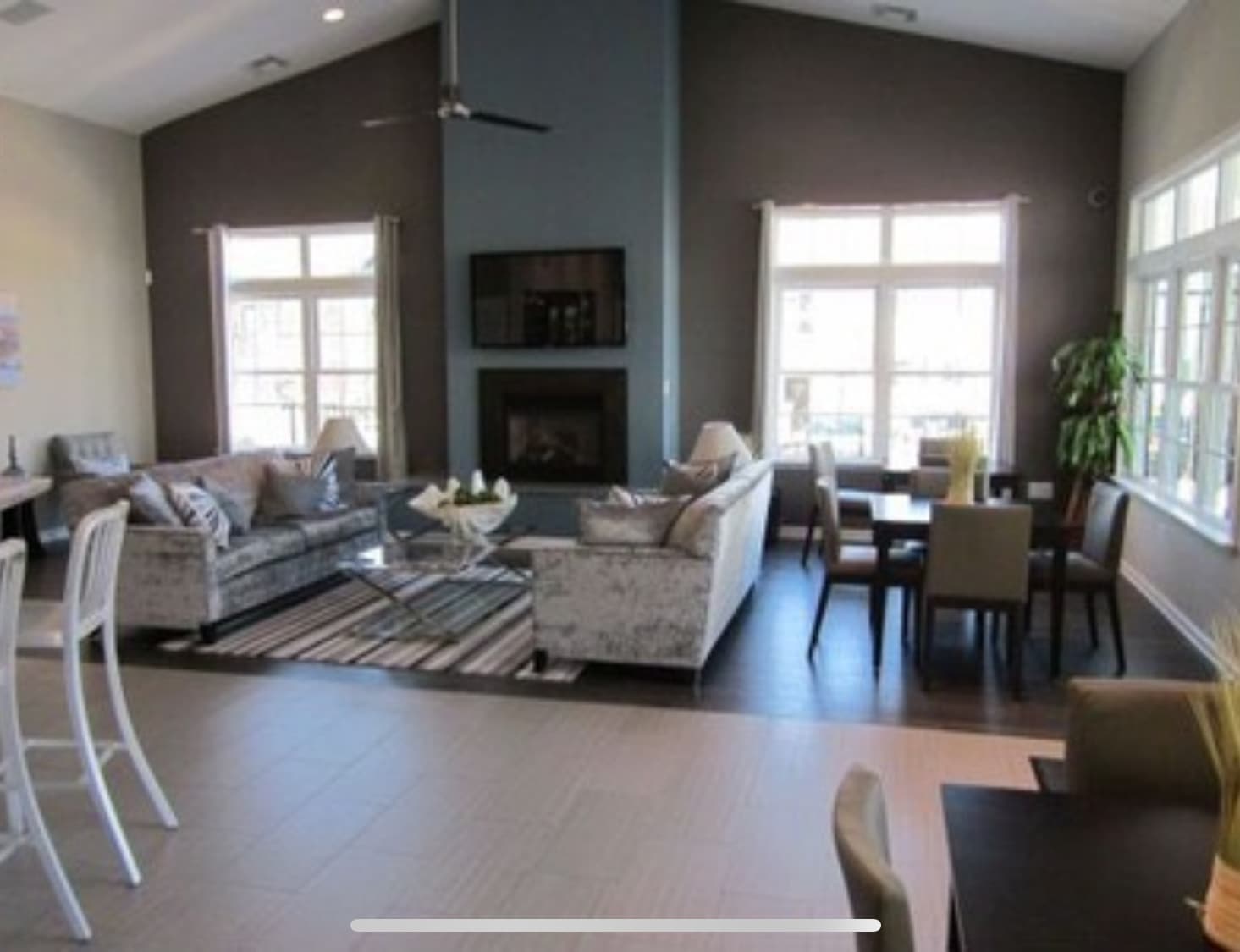 Building Photo - 1549A N Van Dorn St