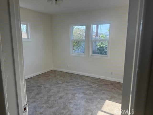 Building Photo - 2563 Cressent