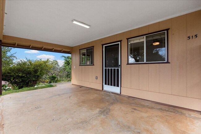 Building Photo - 515 Lower Kimo Dr