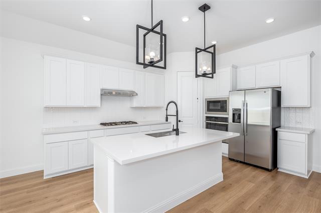 Building Photo - 1013 Rainshower Wy