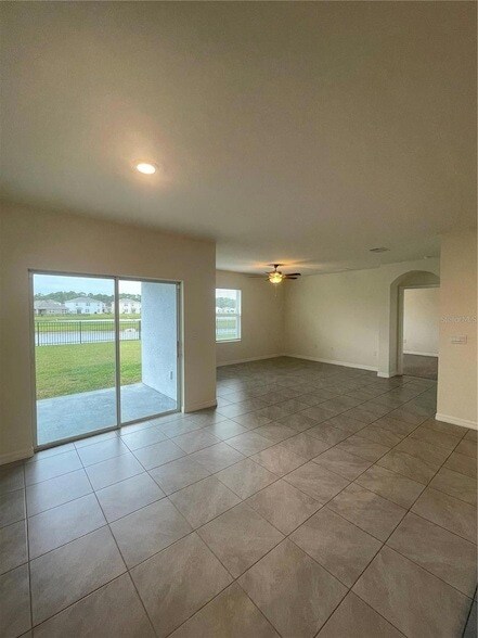 Building Photo - 33724 Jasmine Star Lp