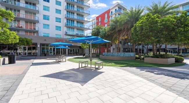 Building Photo - 7875 NW 107th Ave