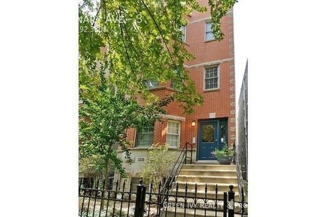 Building Photo - 3238 N Seminary Ave