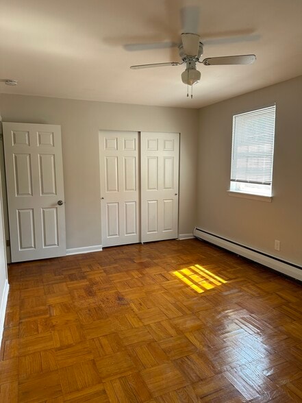 Bedroom 1 - 24 S Brookside Rd