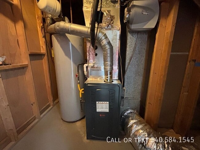 Building Photo - 449 Missimer Ln