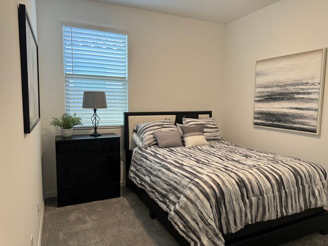 Third Bedroom-Queen - 9014 W Oregon Ave