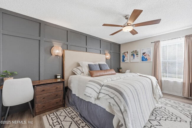 Building Photo - 2143 Lady Di Ln