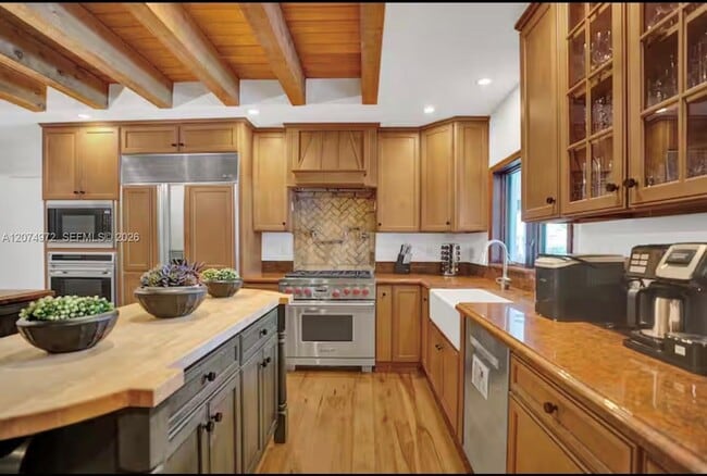 Building Photo - 11155 SW 40th St