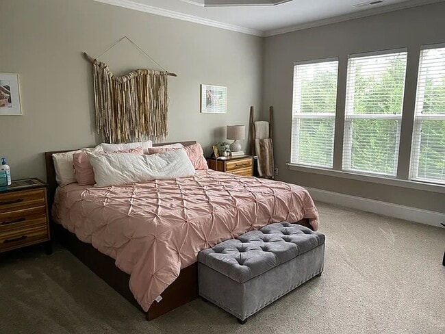 Building Photo - Park South Station Home Available Now!