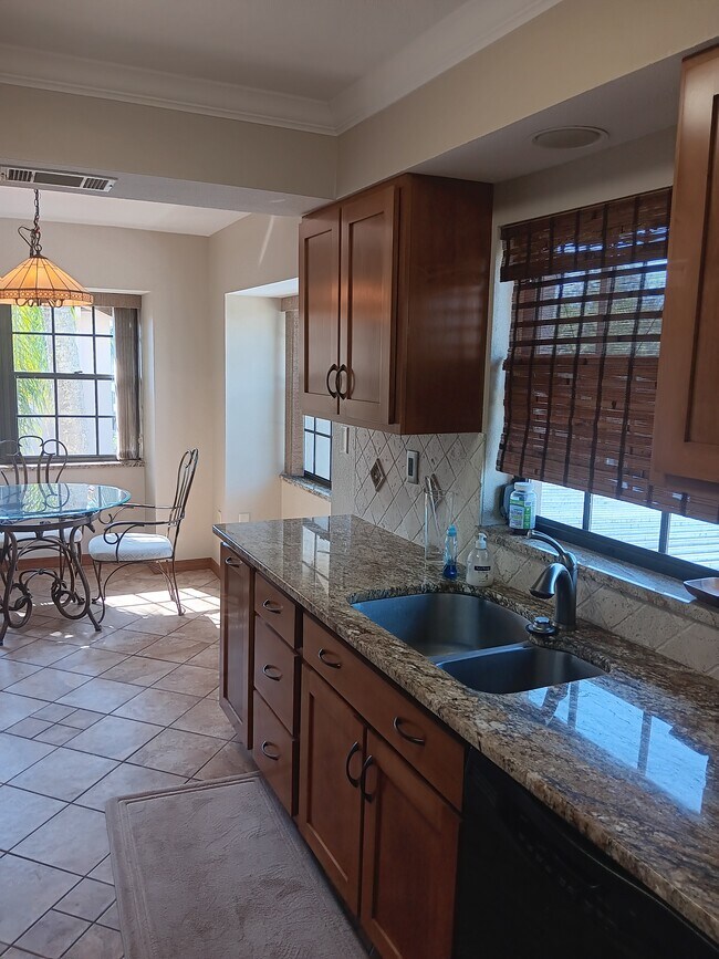 Building Photo - 23465 Harborview Rd