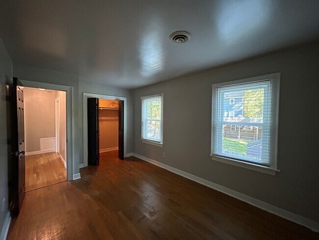 Building Photo - 10012 Copperwood Ct