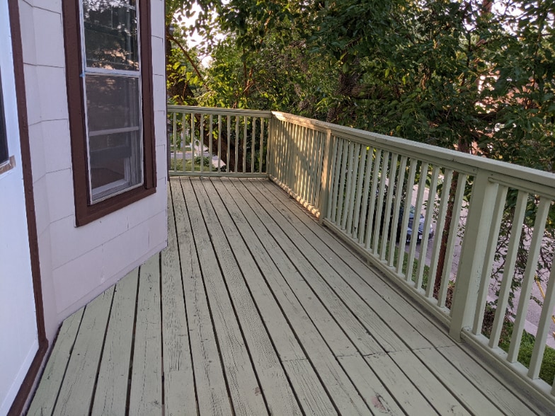 Building Photo - 314 N Ingersoll St