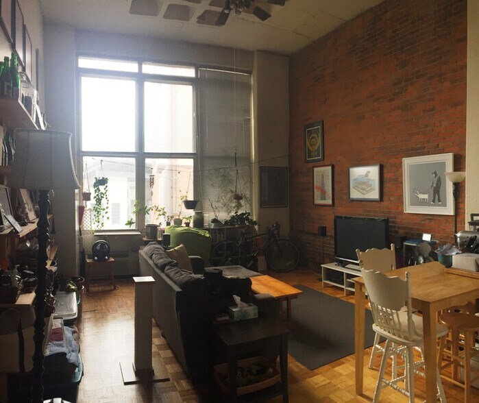 Building Photo - 61 Brookline Ave