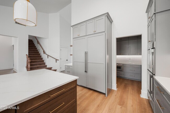 Building Photo - 4352 E Santa Rosa Pl