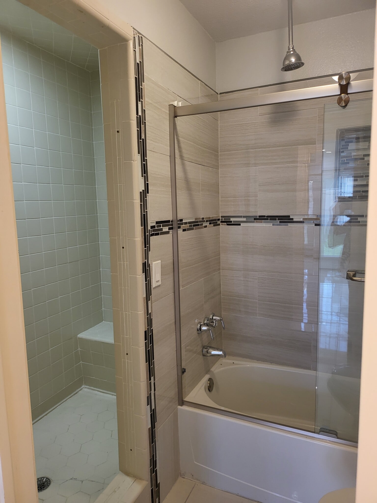 Building Photo - 2401 S Jackson Rd