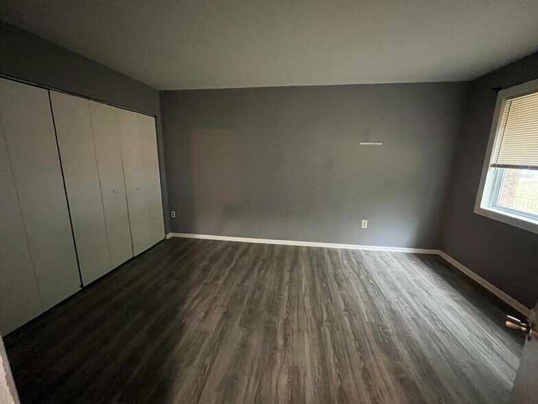 Bedroom - 5400 85th Ave