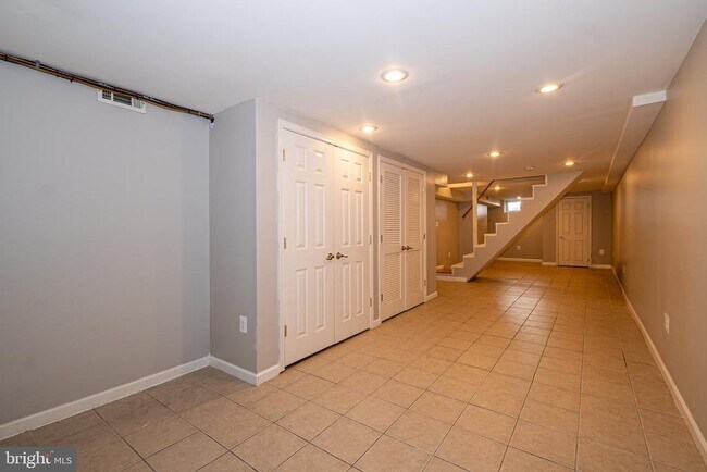 Building Photo - 2639 Boone St