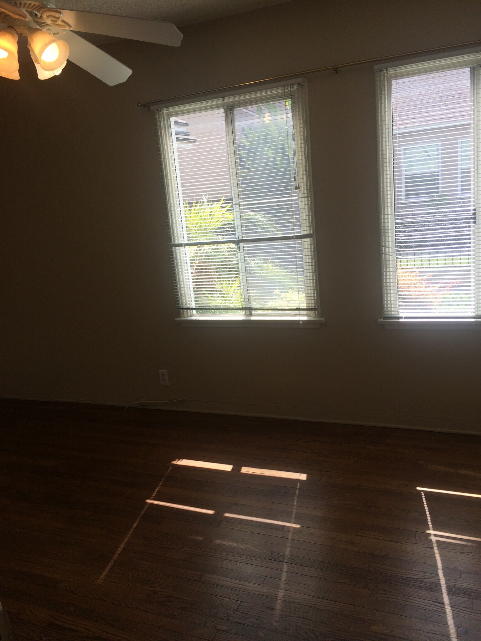 Building Photo - 2240 Euclid Ave