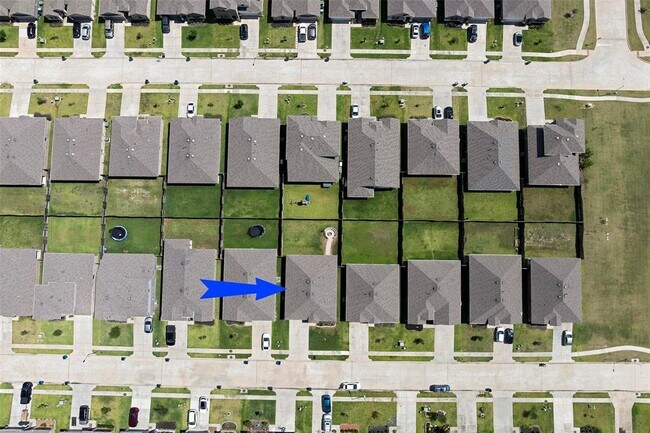 Building Photo - 20363 Green Mountain Dr