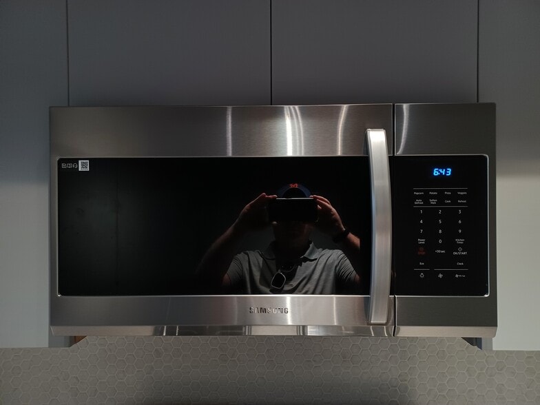 Samsung Stainless Microwave Oven - 608 S 3rd St