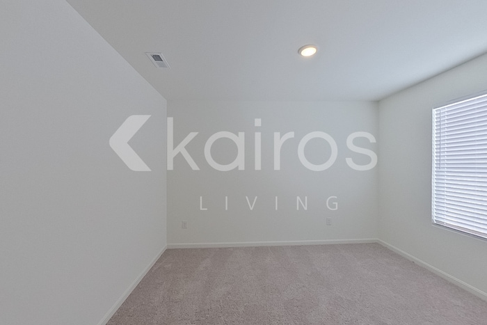 Building Photo - 273 Gaston Cir