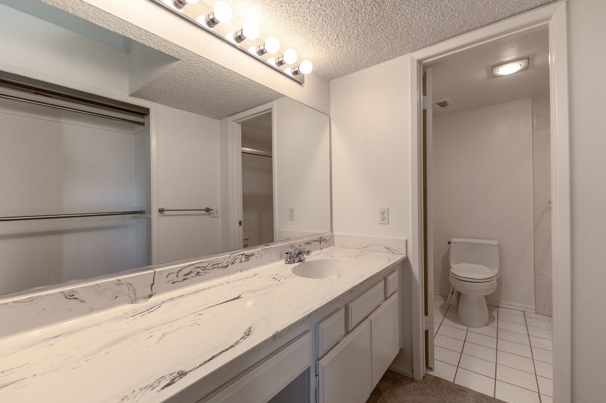 Building Photo - 1709 Camino de Villas