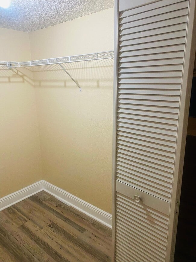 Building Photo - 1561 Windorah Way