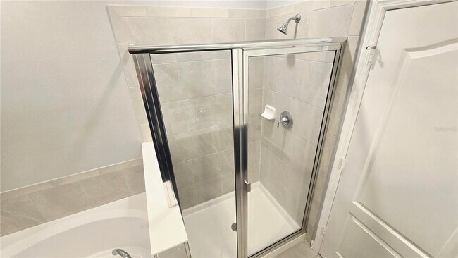 Building Photo - 11992 Sands Cv