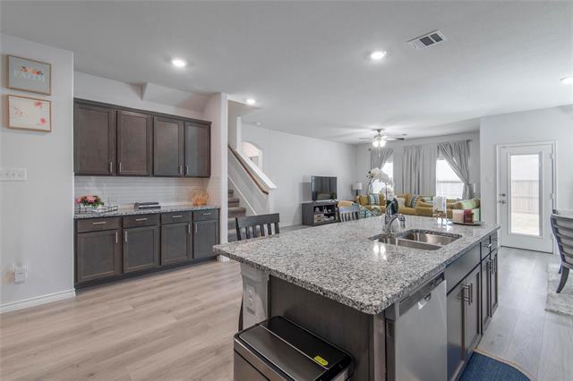 Building Photo - 3008 Evergreen Trail