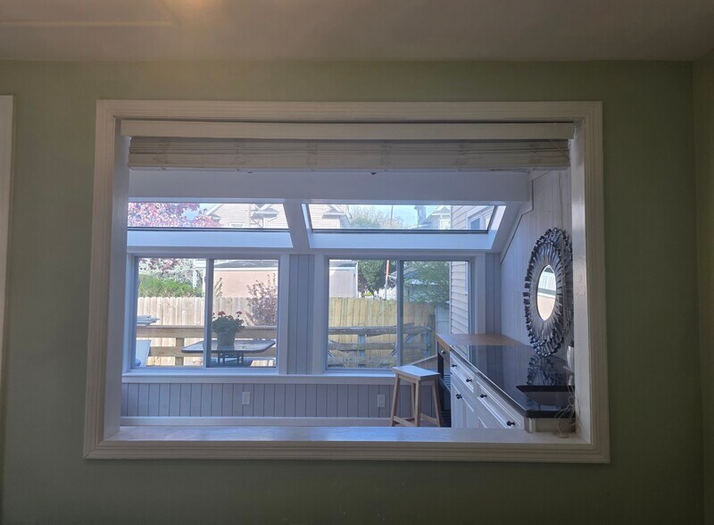 Building Photo - 13 Madison Pl