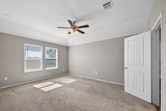 Building Photo - 3311 Specklebelly Dr.