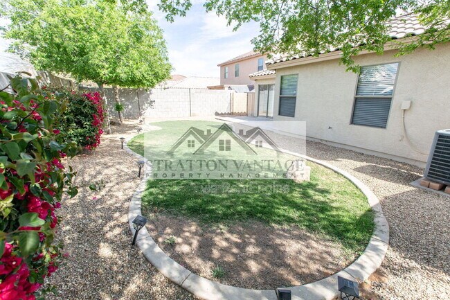 Building Photo - 9630 W Kingman St