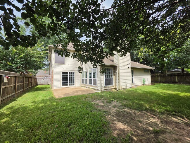 Building Photo - 19507 Oak Station Dr