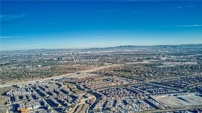 Building Photo - 643 Grey Saker St