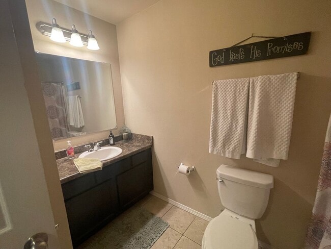 Building Photo - Bixby 3 bed 2 bath in quiet cul-da-sac!