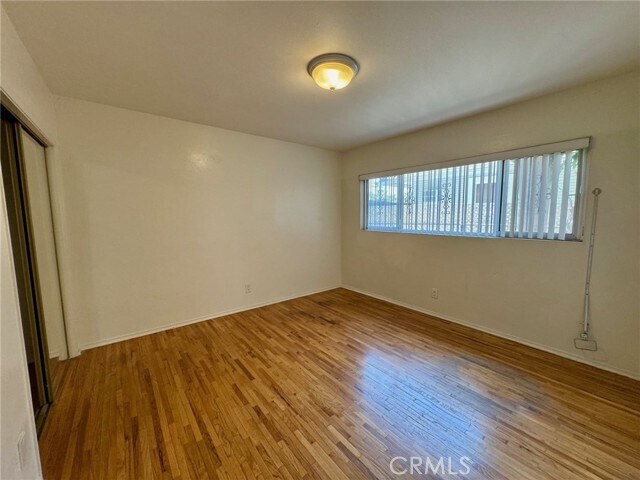 Building Photo - 1372 W 36th St