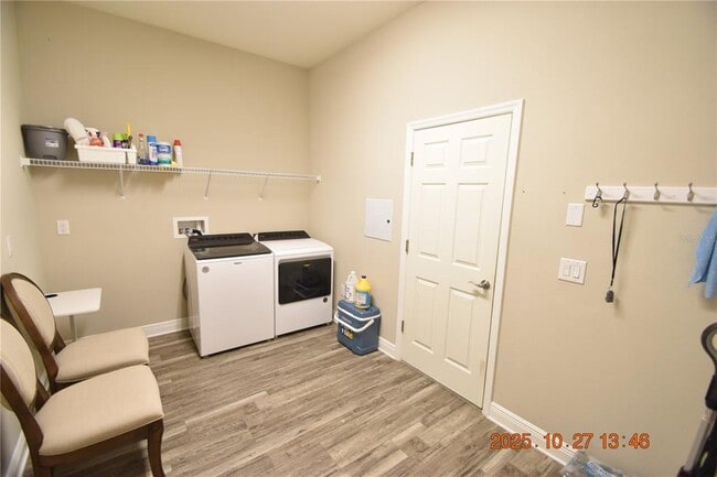 Building Photo - 13807 Moonstone Canyon Dr