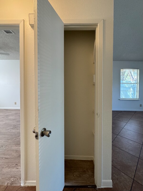 Building Photo - 311 Flournoy Dr