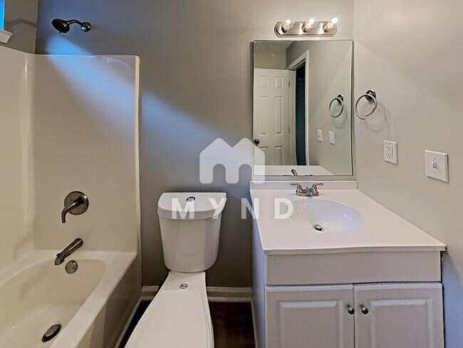 Building Photo - 3829 Mays Ct SW