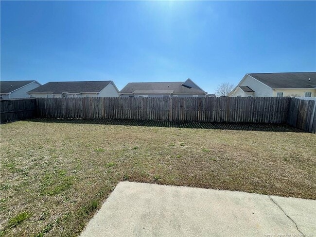 Building Photo - 1465 Avoncroft Dr