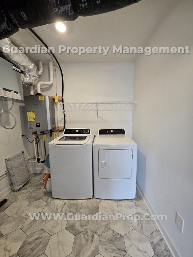 Building Photo - Luxury New Construction Available Now, Hig...